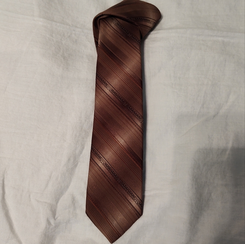Vintage Tie by Wembley